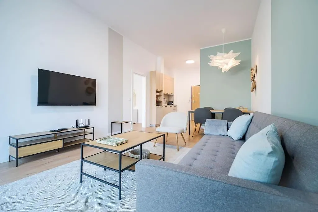 Mycampus 1 Bdrm, Stay 4, Free Parking, Garden, Self Check-In Sofia 0*,  Bulgaria